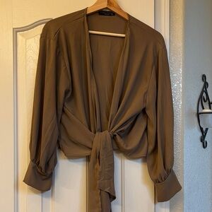 Final Touch Vintage Brown Long-Sleeve Blouse with SoHo Front Tie. 100% Polyester